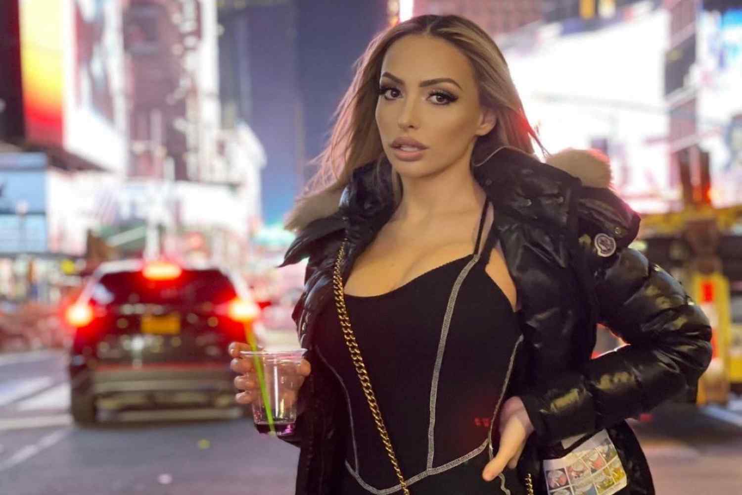 Buy DamnHomie11 crypto promo (Instagram Story) [1m followers] | Degen Marketing